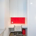 Modern White Moss Center Κάουνας