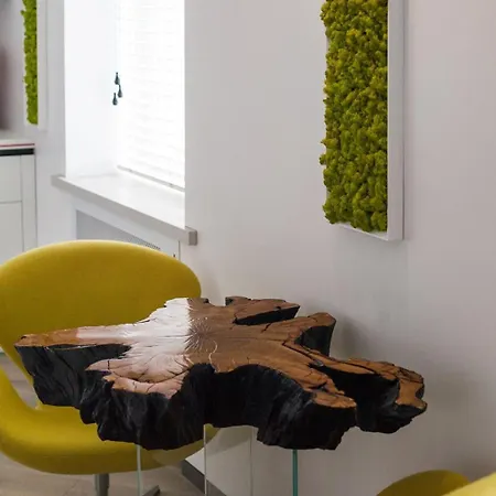 아파트 Modern White Moss Center 카우나스