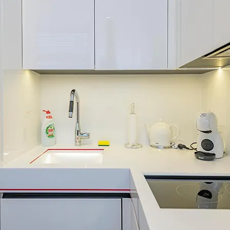 شقة Modern White Moss Center كاوناس