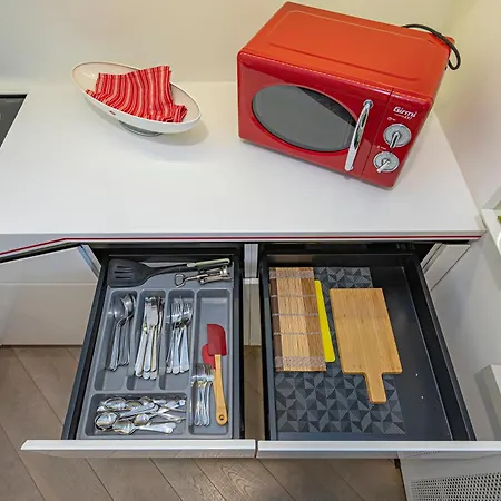 Modern White Moss Center * Kaunas