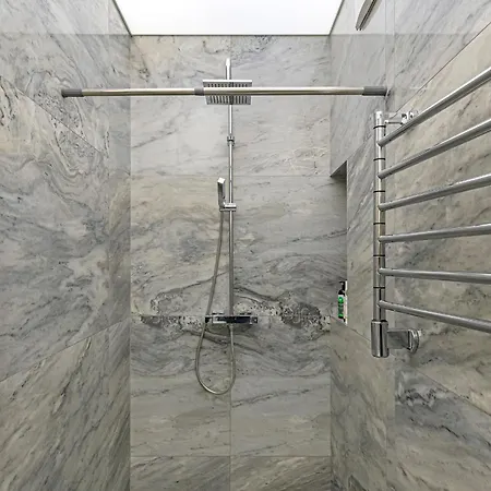 아파트 Modern White Moss Center *