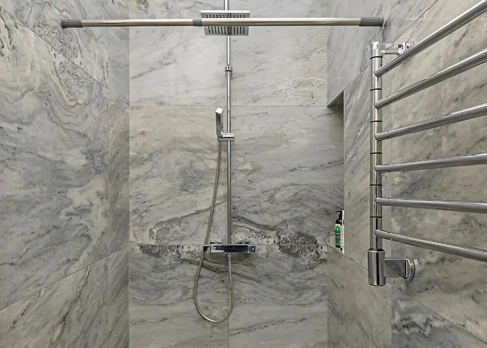 Appartement Modern White Moss Center *